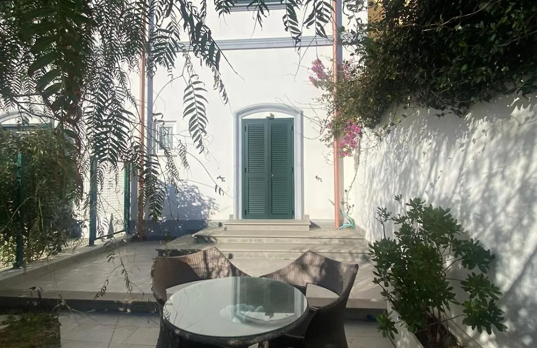La Lanterna Sul Mare-1